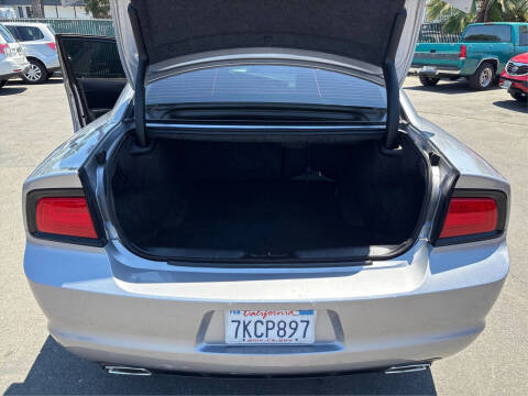 2014 Dodge Charger SE