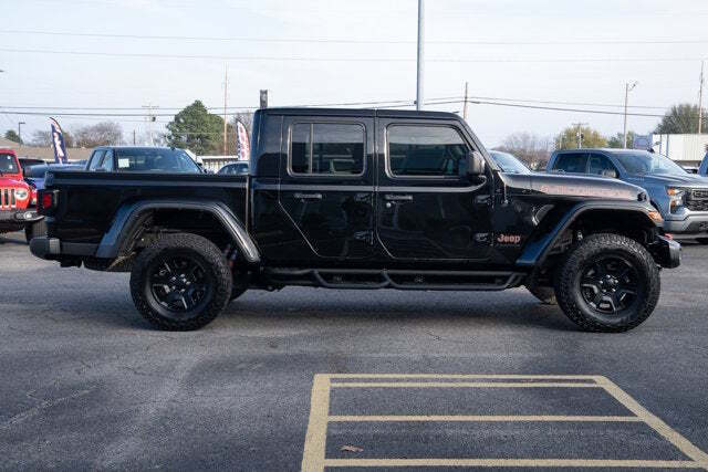 2023 Jeep Gladiator Mojave