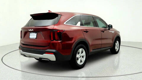 2025 Kia Sorento LX