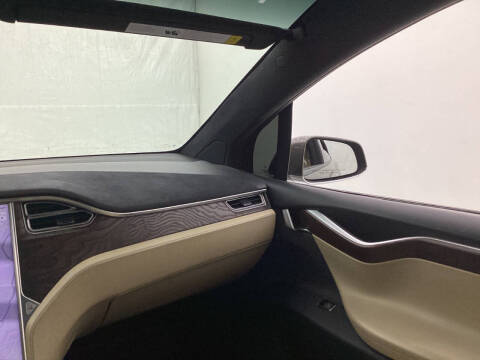 2016 Tesla Model X P90D