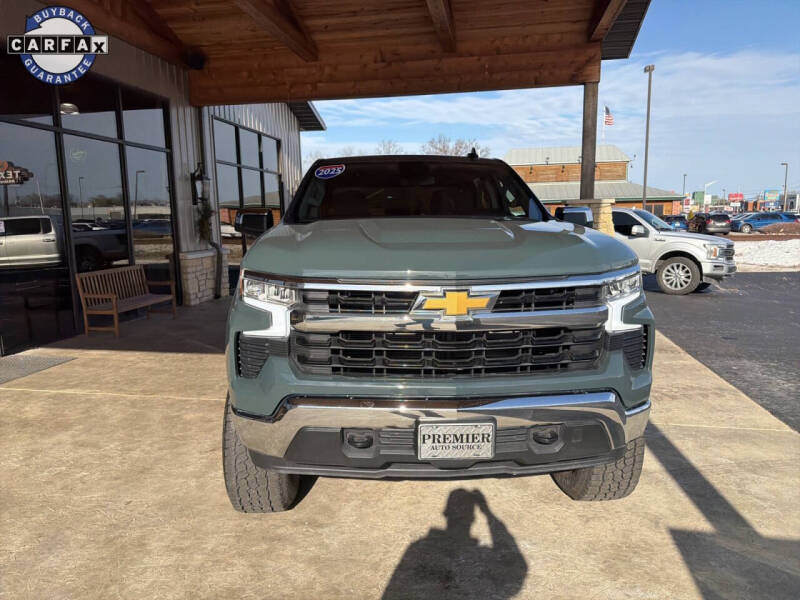 2025 Chevrolet Silverado 1500 LT