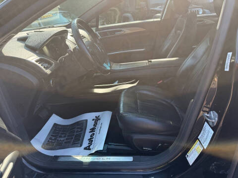2016 Lincoln MKZ