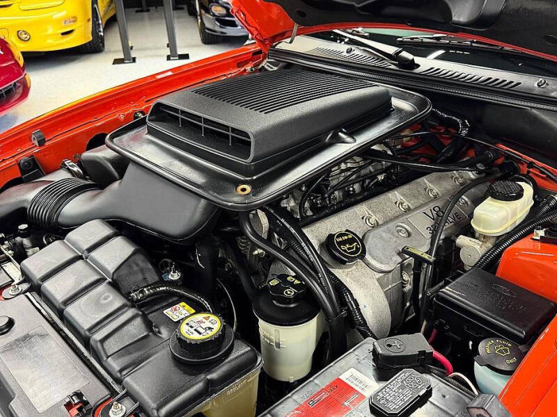 2004 Ford Mustang Mach 1 Premium