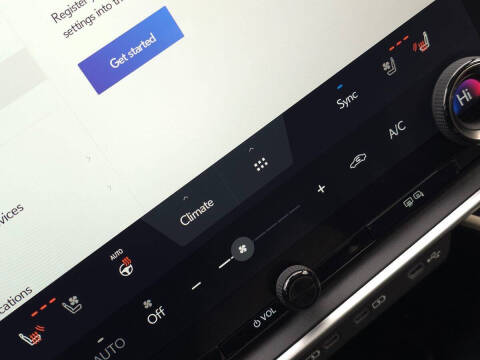 2023 Lexus RZ 450e Luxury