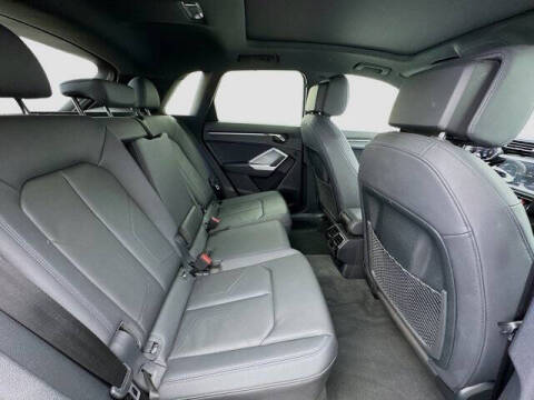 2023 Audi Q3 quattro S line Prem Plus 45 TFSI