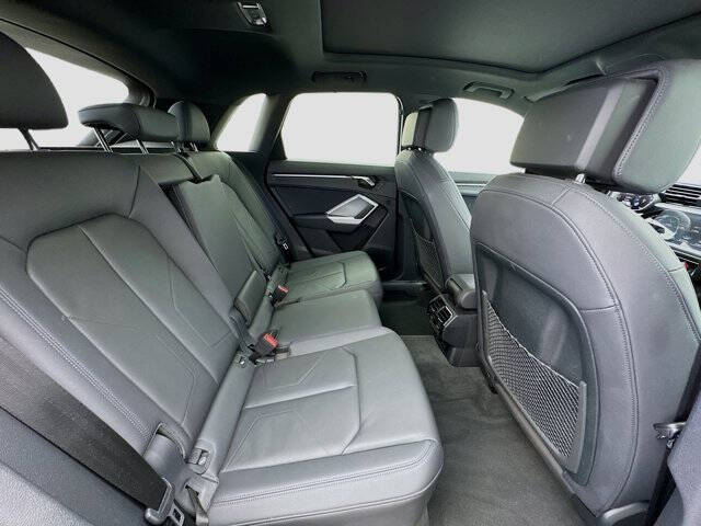 2023 Audi Q3 quattro S line Prem Plus 45 TFSI