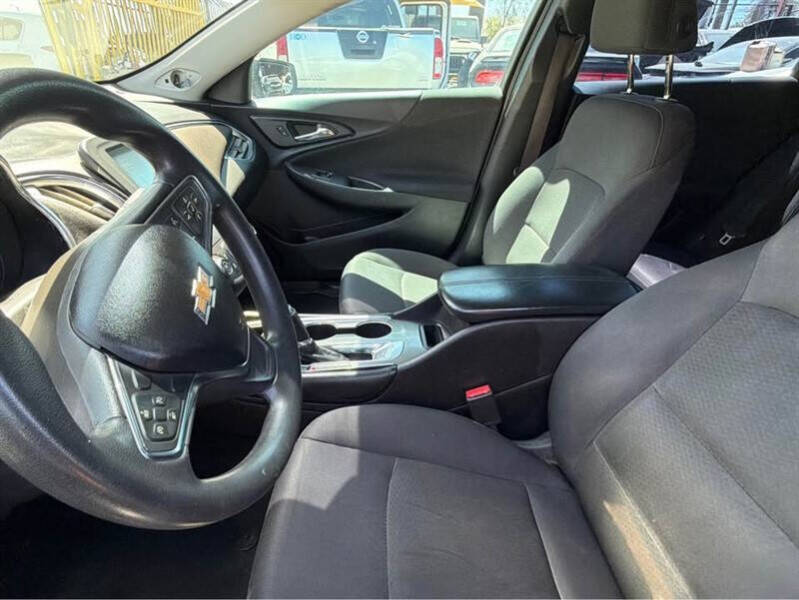 2017 Chevrolet Malibu LT