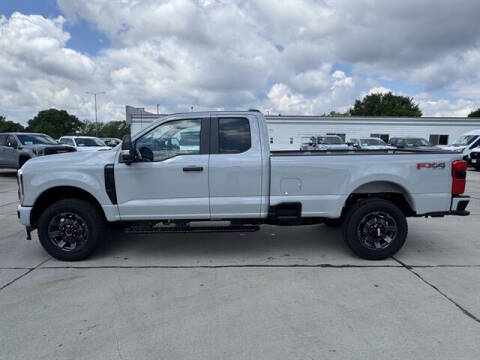 2025 Ford F-350 Super Duty XLT