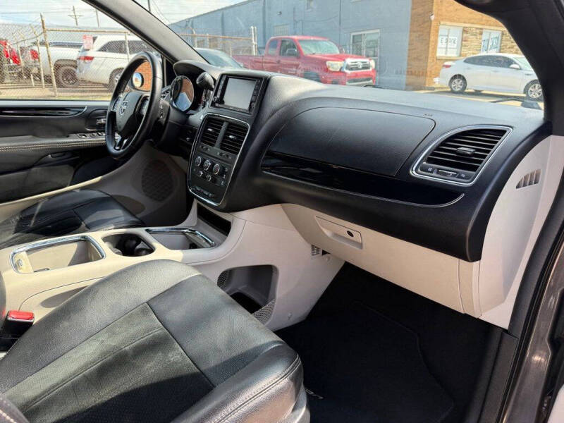 2017 Dodge Grand Caravan SXT