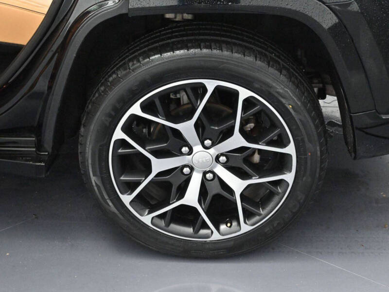 2023 Jeep Grand Cherokee Summit Reserve