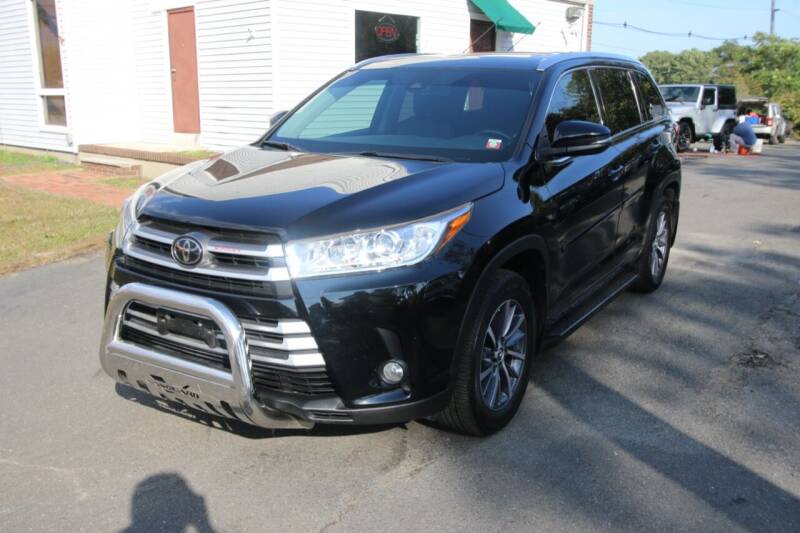 2018 Toyota Highlander for sale at Ruisi Auto Sales Inc in Keyport NJ