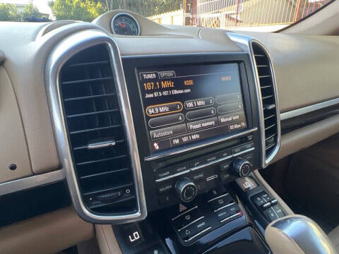 2013 Porsche Cayenne S