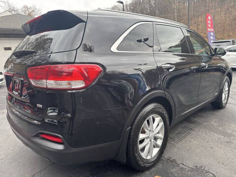 2018 Kia Sorento LX