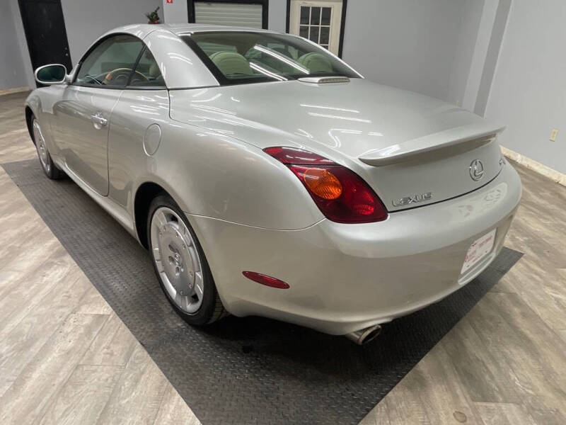 2004 Lexus SC 430
