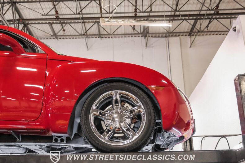 2003 Chevrolet SSR LS