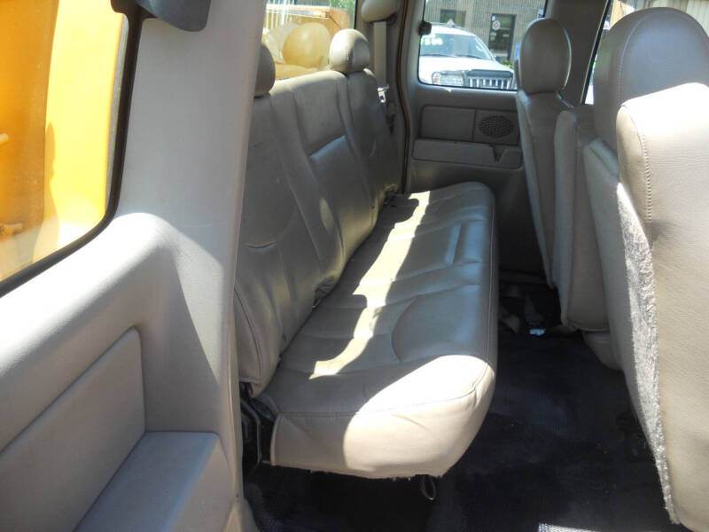 2005 GMC Sierra 2500HD
