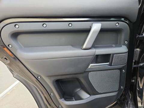 2022 Land Rover Defender 110 X-Dynamic HSE