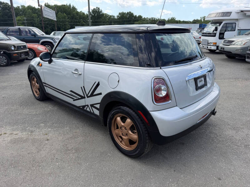 2011 MINI Cooper