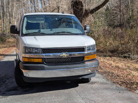2024 Chevrolet Express 2500