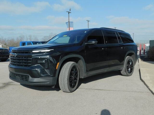 2024 Chevrolet Traverse LT