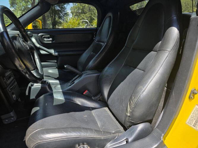 2001 Toyota MR2