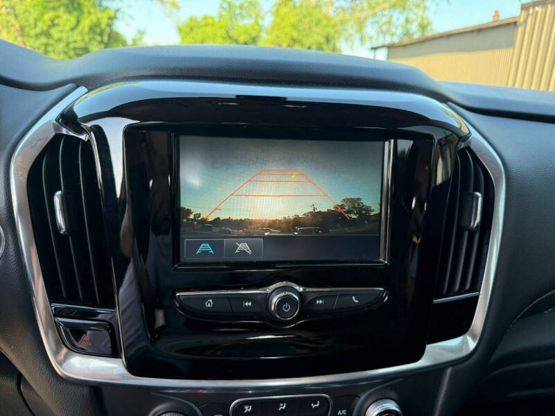 2018 Chevrolet Traverse LT Cloth