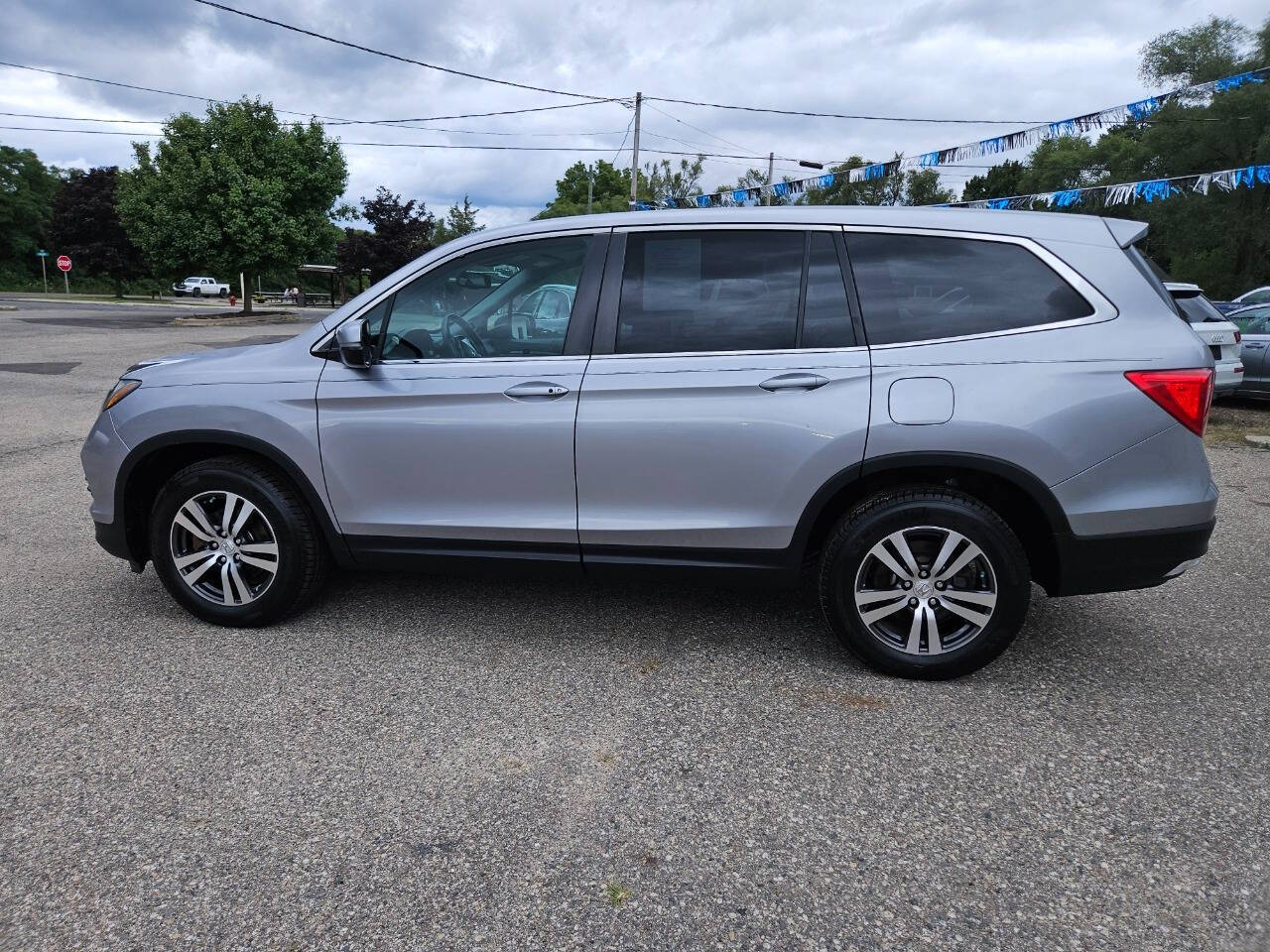 2017 Honda Pilot for sale at DANGO AUTO SALES in HOWARD CITY, MI