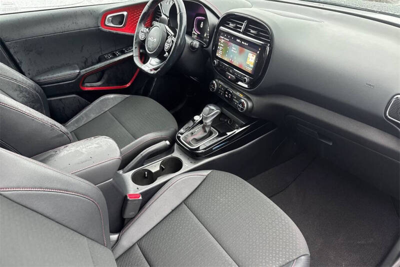 2025 Kia Soul GT-Line