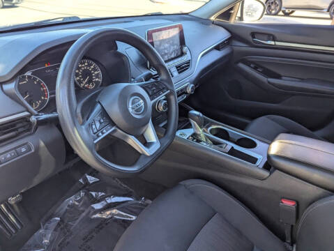 2021 Nissan Altima 2.5 SV