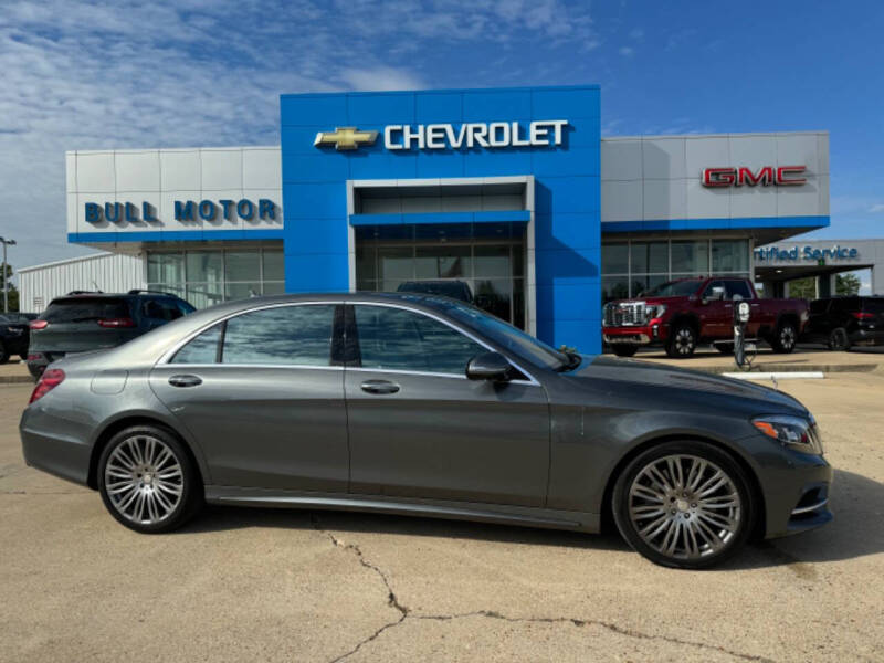 Used 2017 Mercedes-Benz S-Class S550 with VIN WDDUG8FB0HA285475 for sale in Wynne, AR