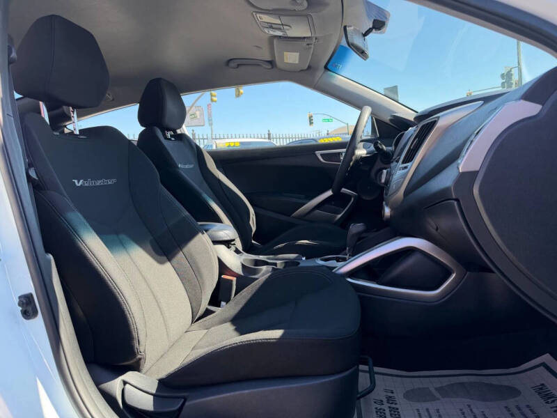 2015 Hyundai Veloster