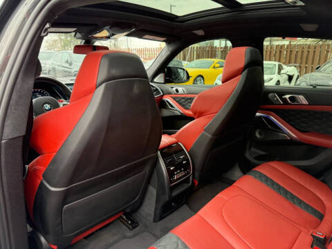 2023 BMW X6 M