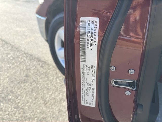 2024 RAM 1500 Classic SLT