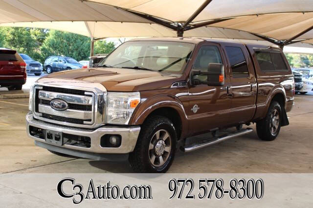 2012 Ford F-250 Super Duty Lariat's photo