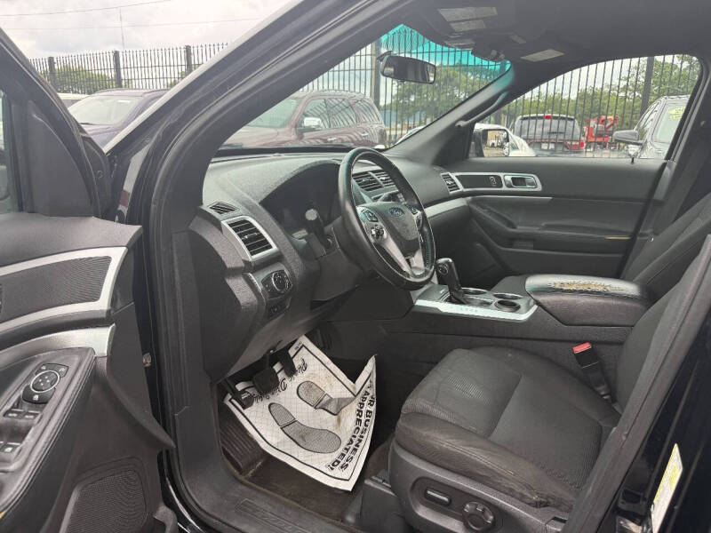 2012 Ford Explorer XLT