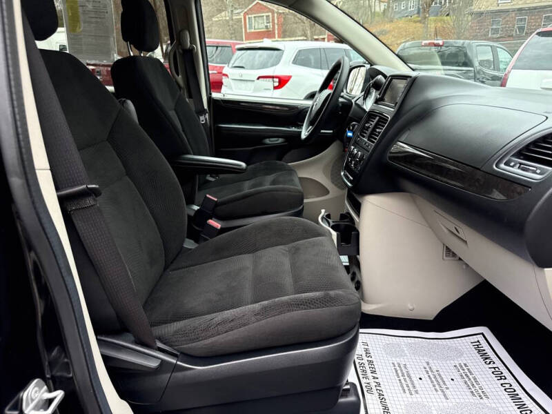 2019 Dodge Grand Caravan SE