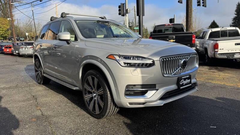 2023 Volvo XC90 Recharge T8 Ultimate Bright Theme 6P