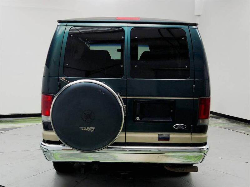 2008 Ford E-Series E-150