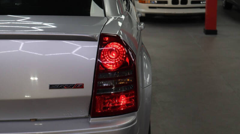 2006 Chrysler 300 SRT-8