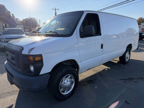 2013 Ford E-Series E-350 SD