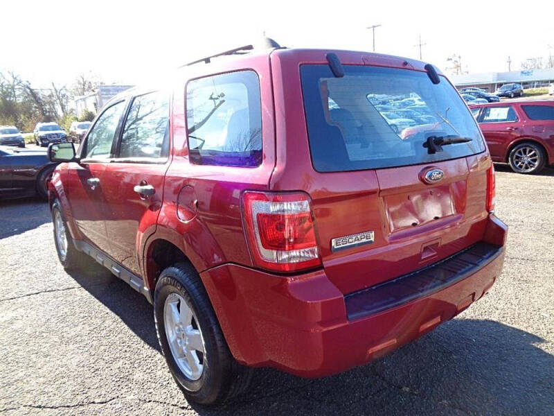 2010 Ford Escape XLS
