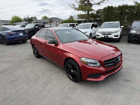 2016 Mercedes-Benz C-Class