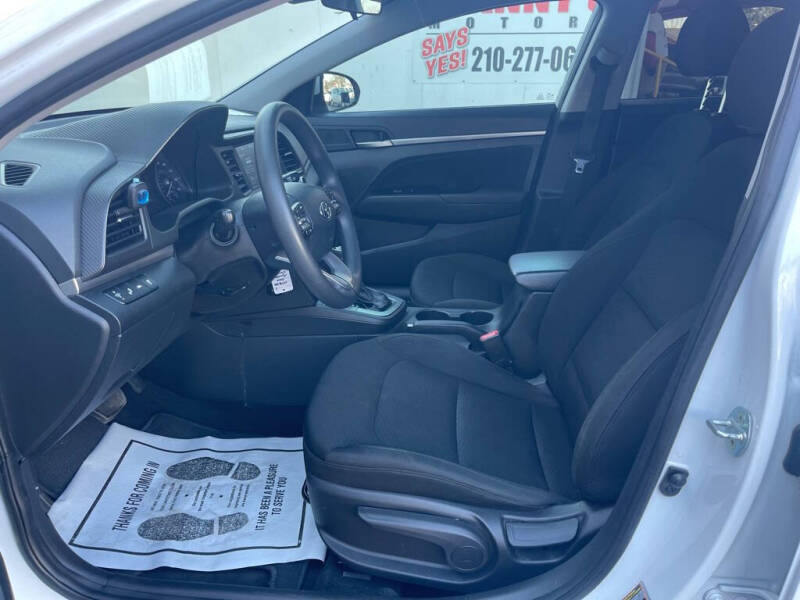 2020 Hyundai Elantra