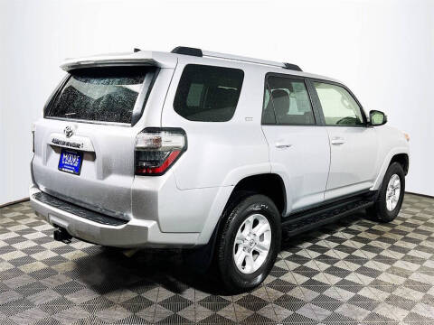 2024 Toyota 4Runner SR5