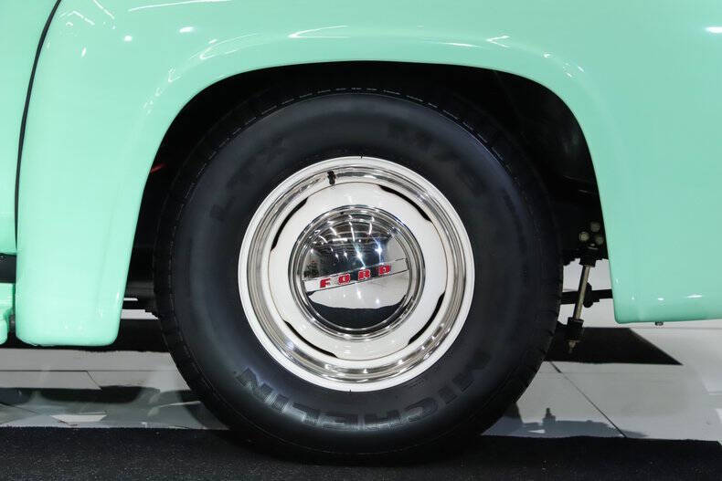 1956 Ford F-100