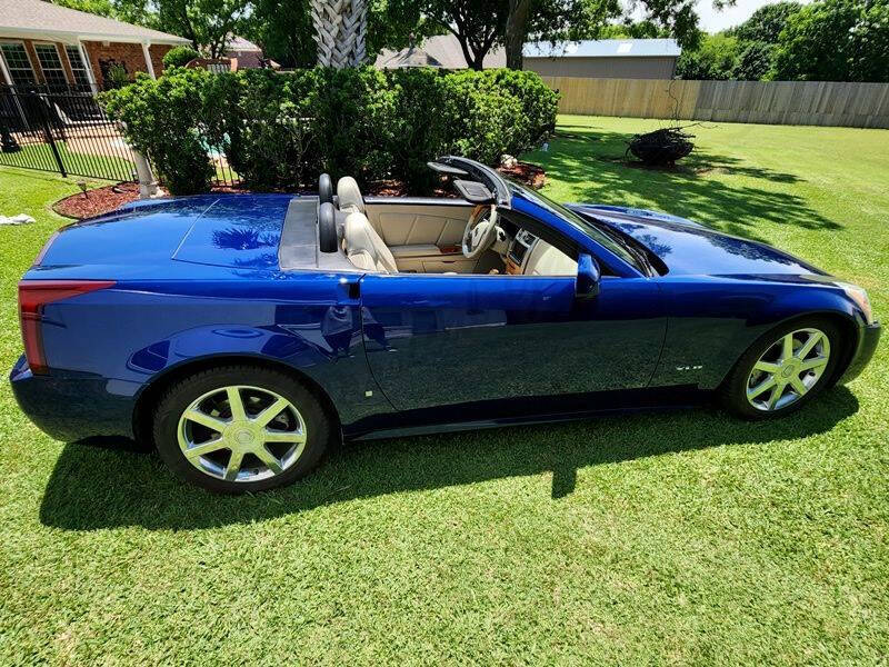 2006 Cadillac XLR