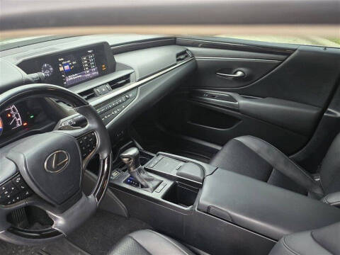 2020 Lexus ES 350