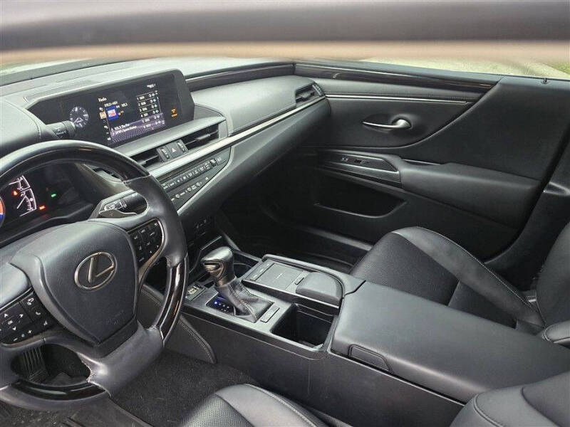2020 Lexus ES 350