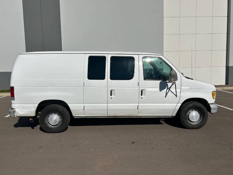 1999 Ford E-150