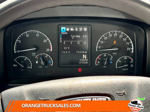2022 Freightliner Cascadia